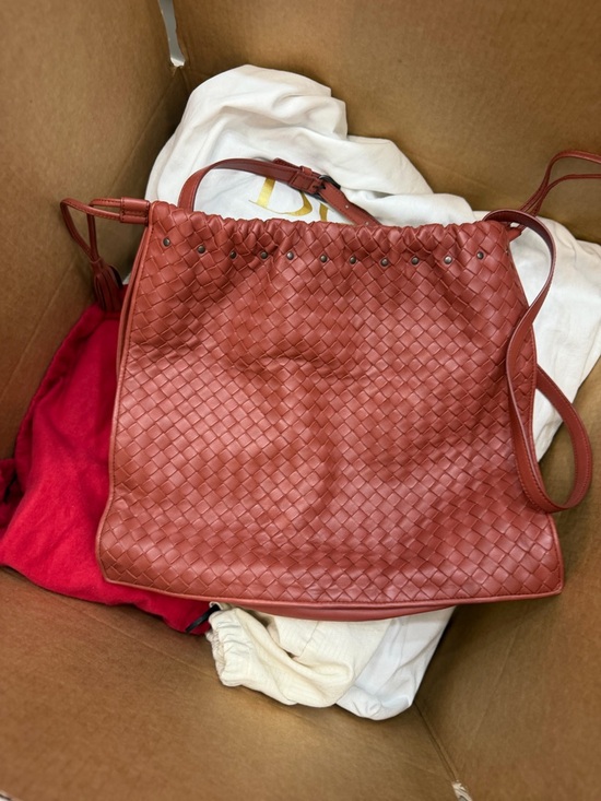 Bottega Veneta Handbags - Bottega Veneta Intrecciato in Corallo priced to sell! Pristine condition!